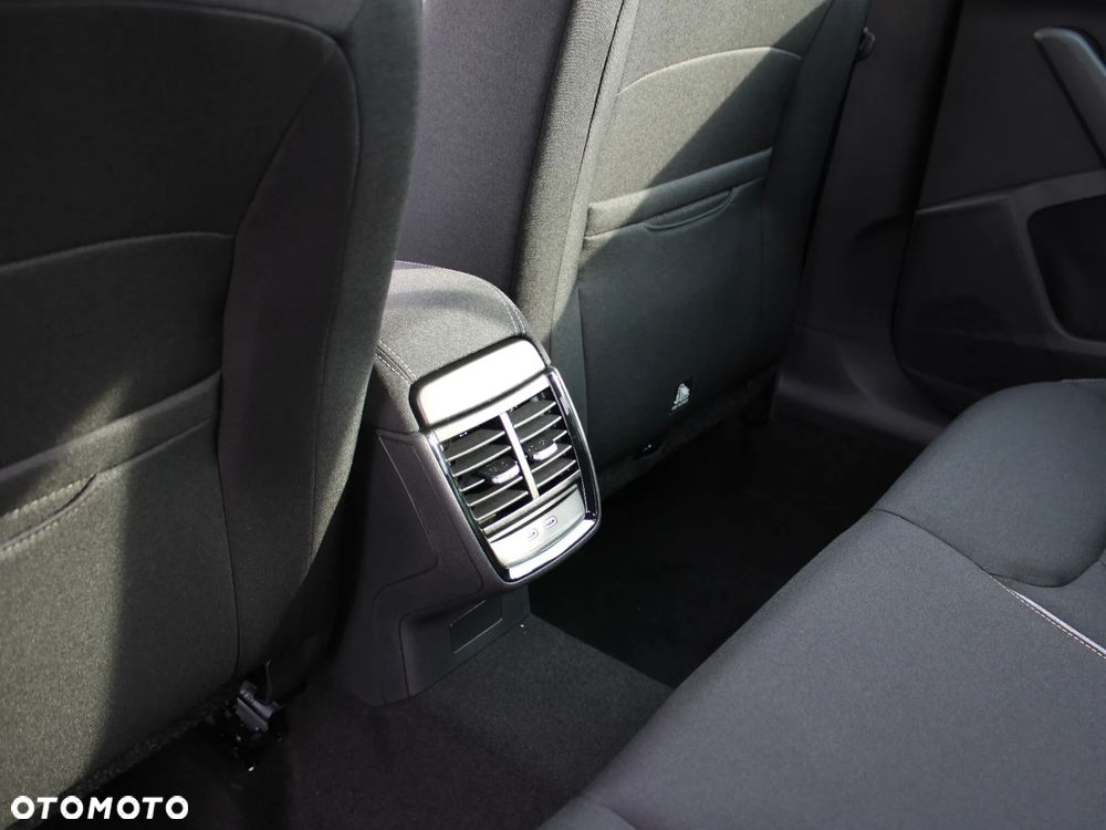 Skoda Kamiq 1.0 TSI Edition 130 DSG - 8