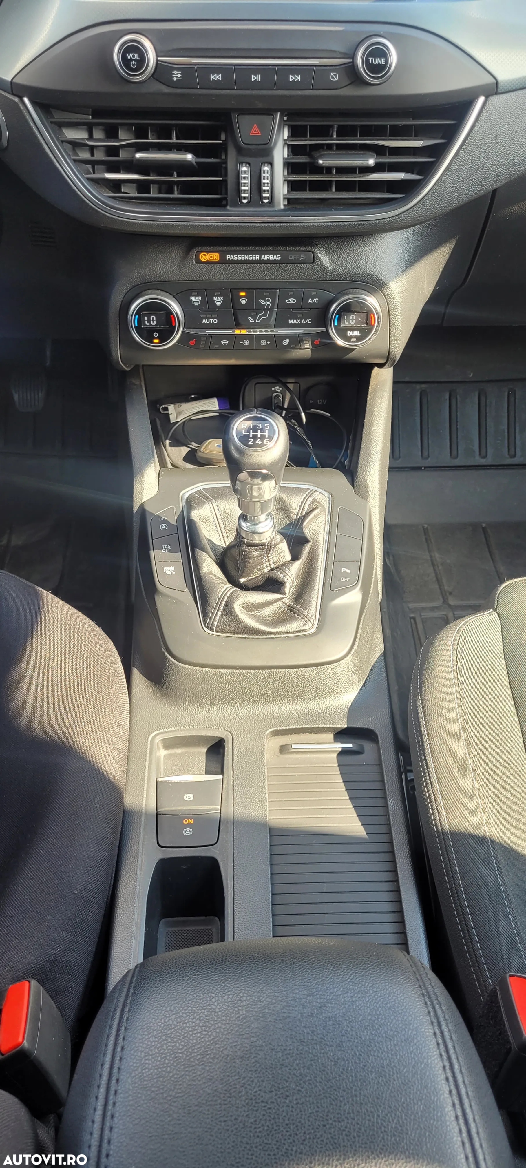Ford Focus - 17