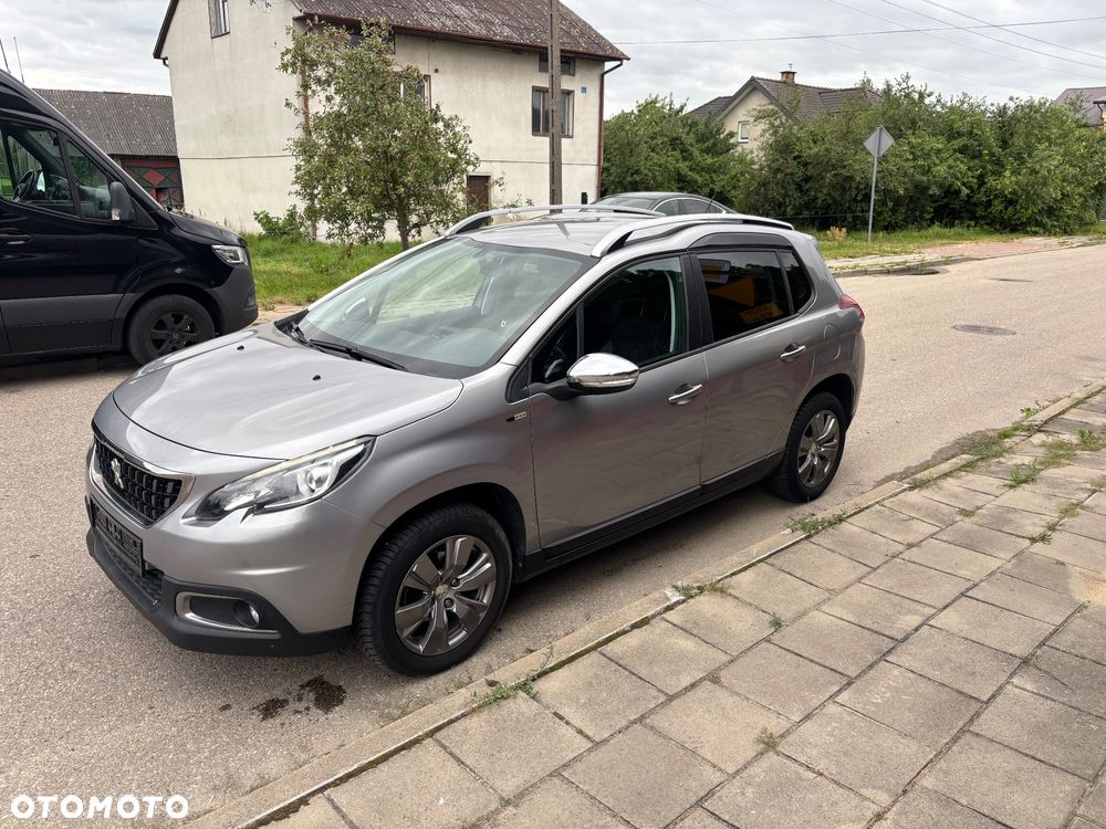 Peugeot 2008 BlueHDi 100 STOP & START Style - 2