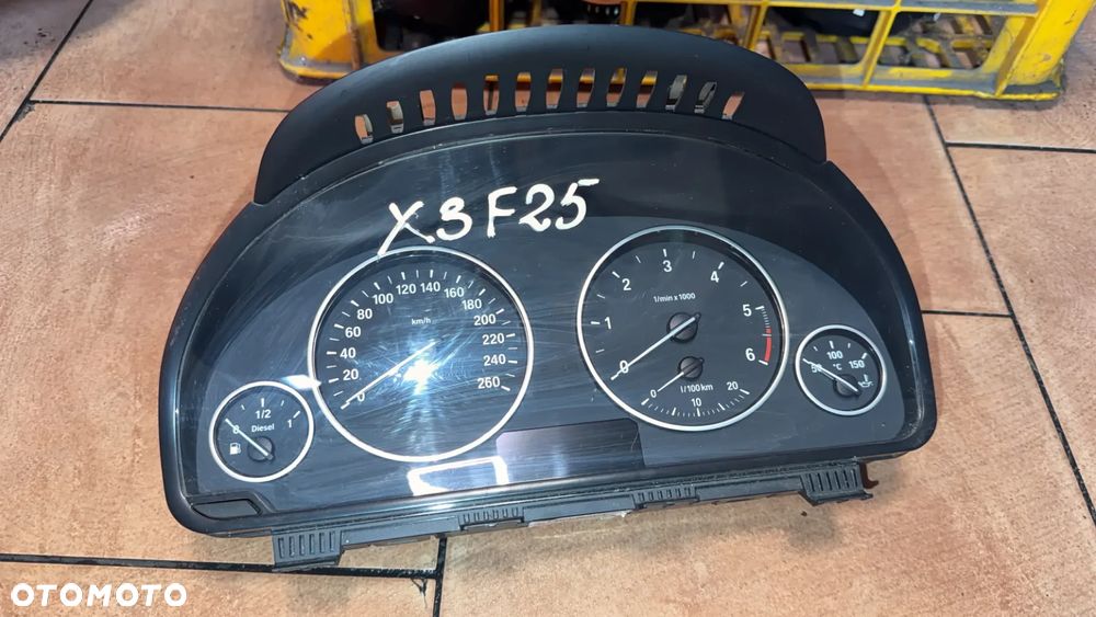 LICZNIK ZEGARY BMW X3 F25 9232890 - 1