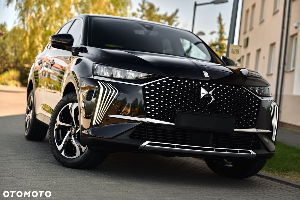 DS Automobiles DS 7 Crossback 1.5 BlueHDi Bastille + - 1