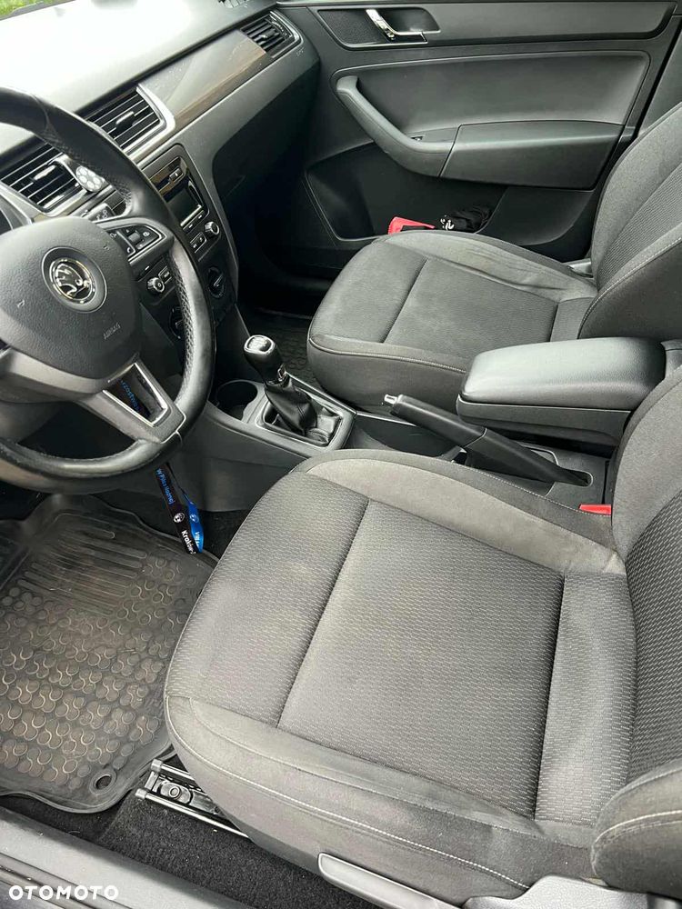 Skoda RAPID - 9