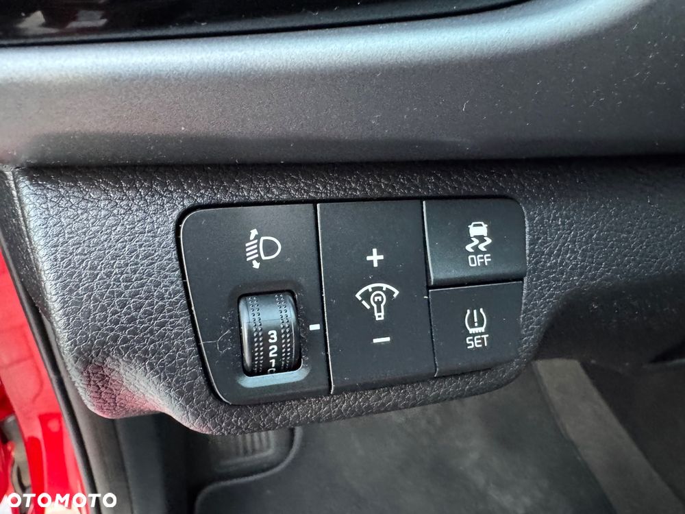 Kia Rio 1.2 Dream Team Edition - 21