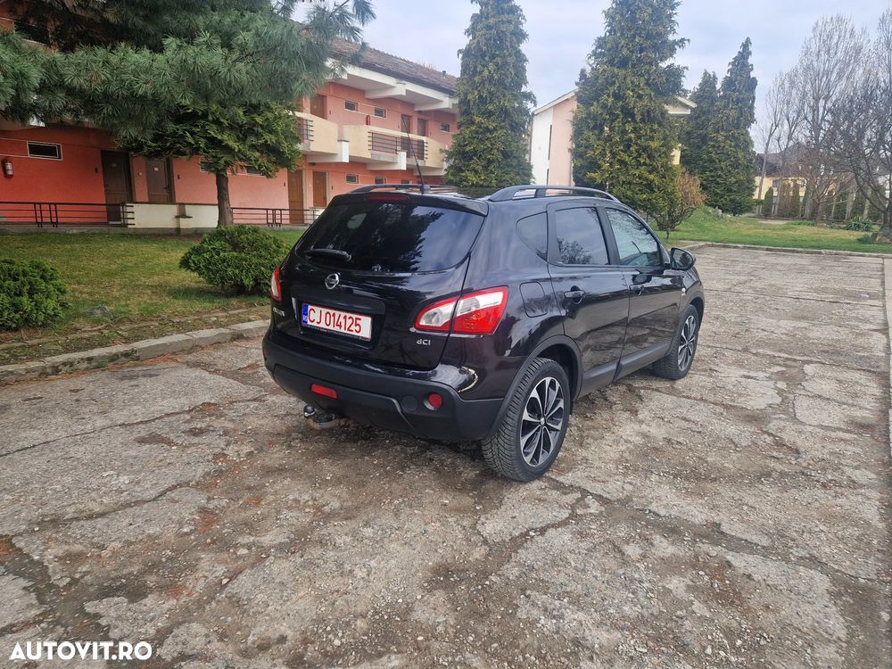 Nissan Qashqai 2.0 DCI 4 x 4 DPF Aut 360 - 11