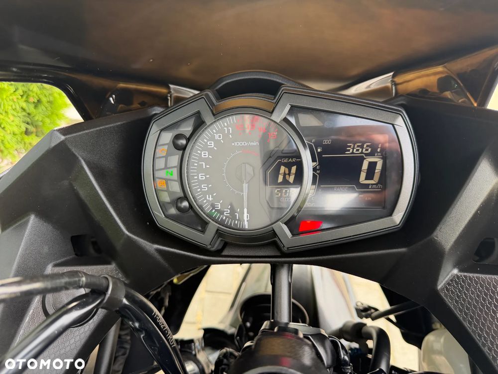 Kawasaki Ninja 400 - 39