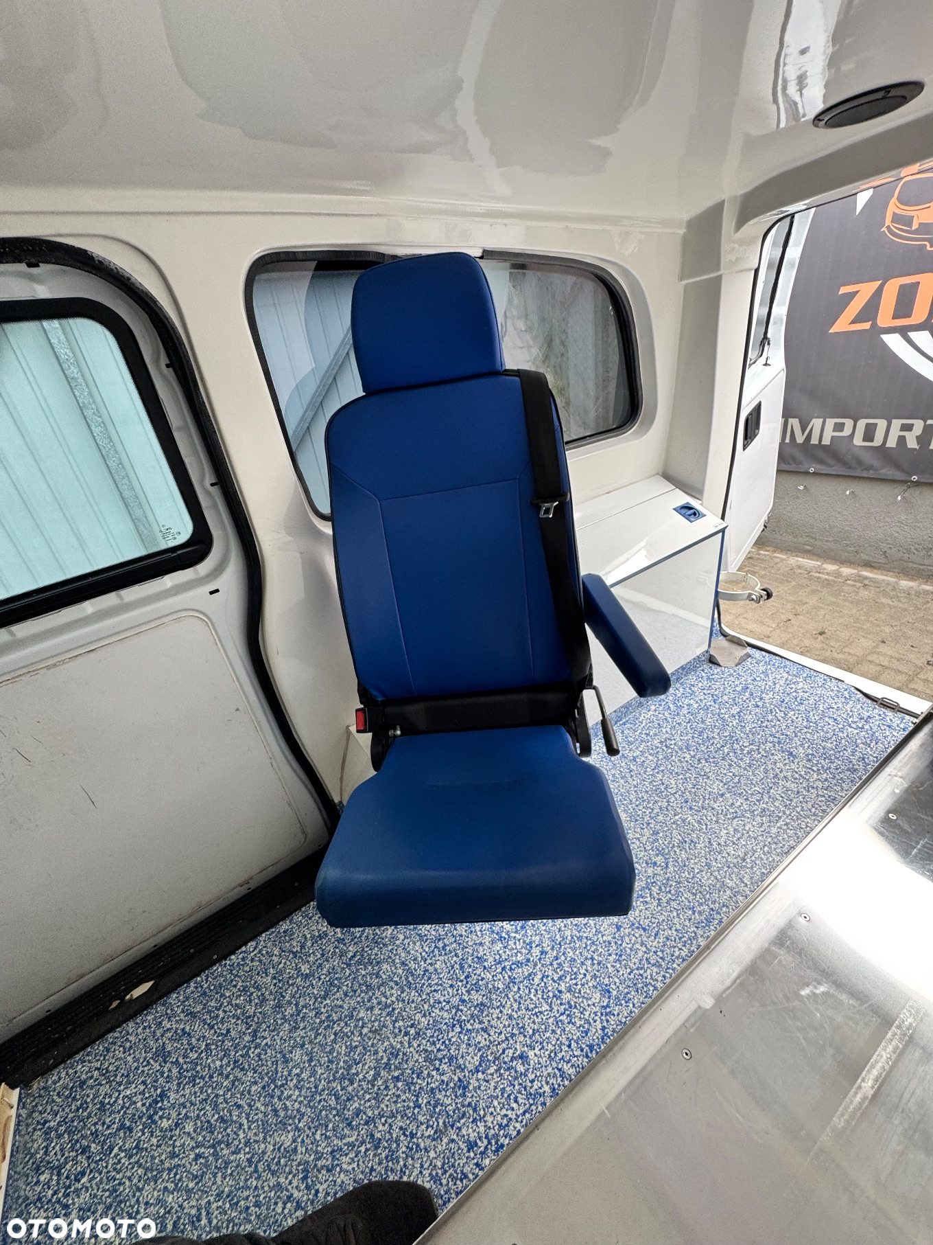 Mercedes-Benz Vito - 14