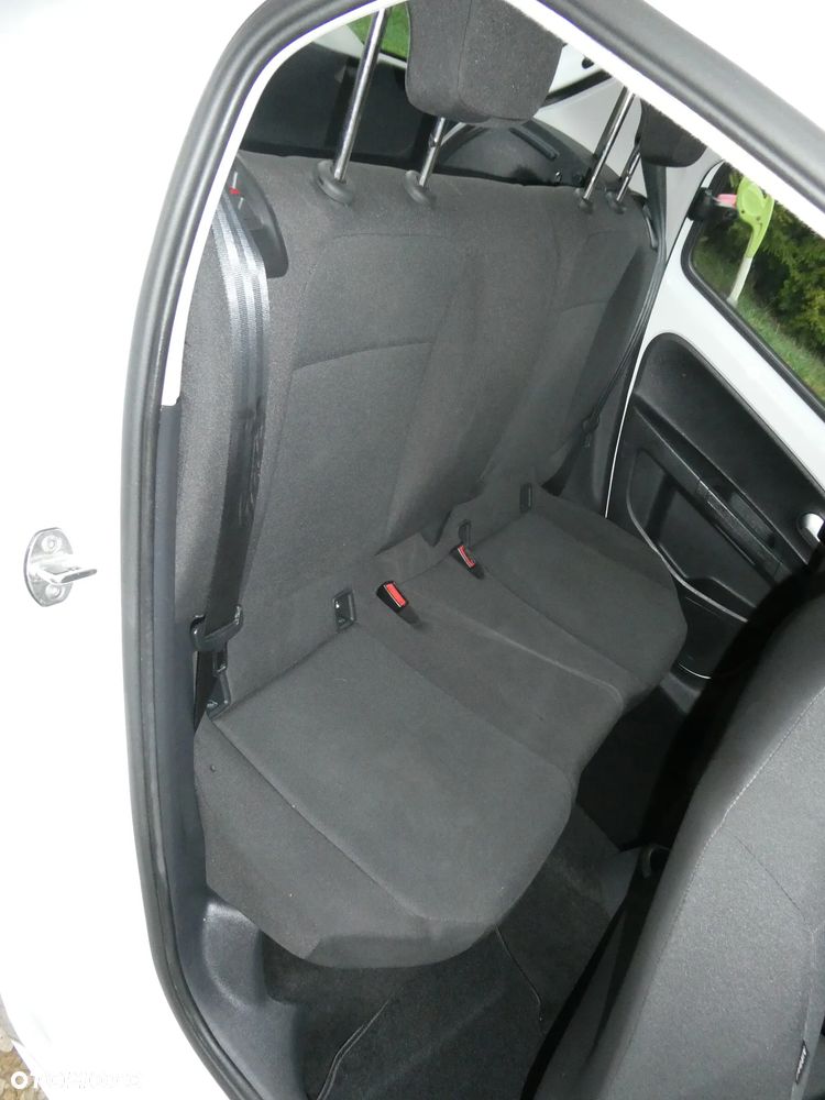 Volkswagen up! 1.0 Beats - 17