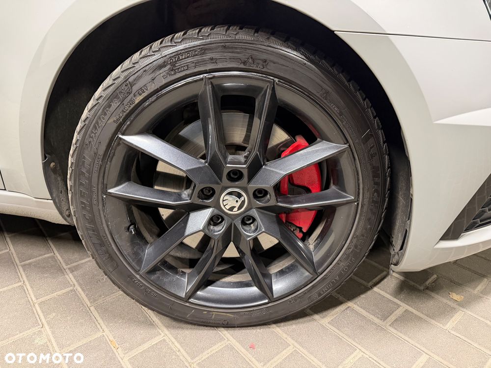 Skoda Octavia 2.0 TSI RS 245 DSG - 13