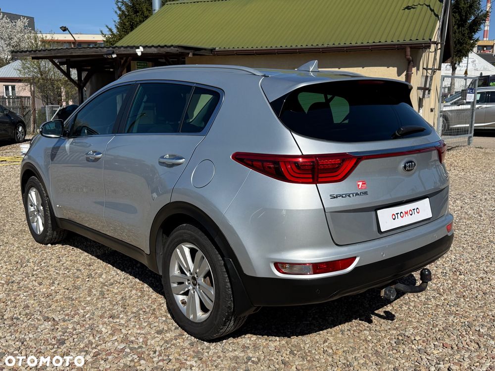 Kia Sportage 2.0 CRDI M - 9