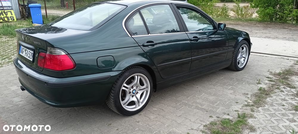 BMW Seria 3 - 12