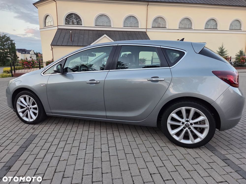 Opel Astra 1.4 T Cosmo S&S - 6