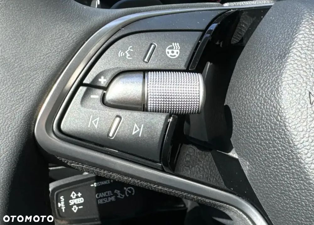 Skoda Superb 2.0 TDI SCR 4x4 L&K DSG - 9