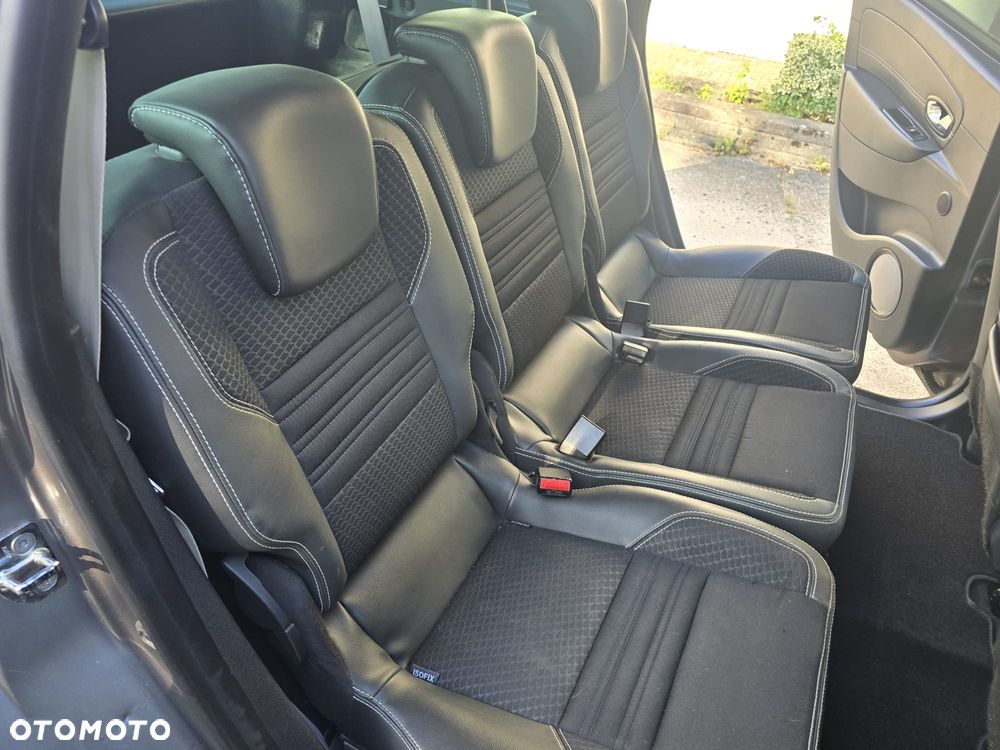 Renault Grand Scenic - 23