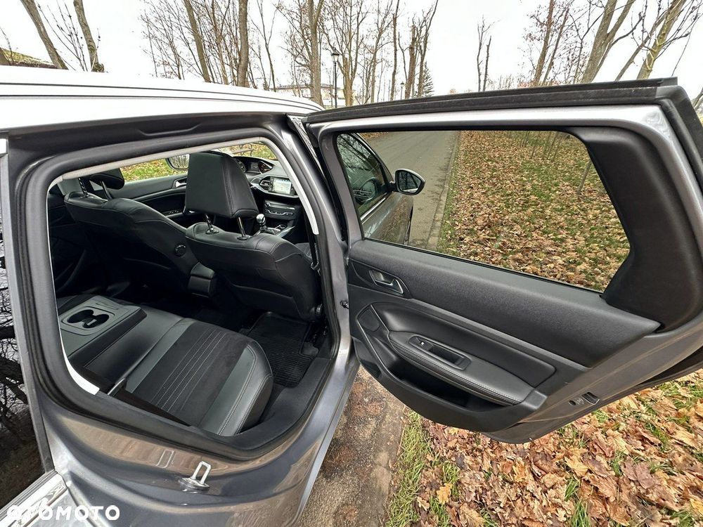 Peugeot 308 - 26