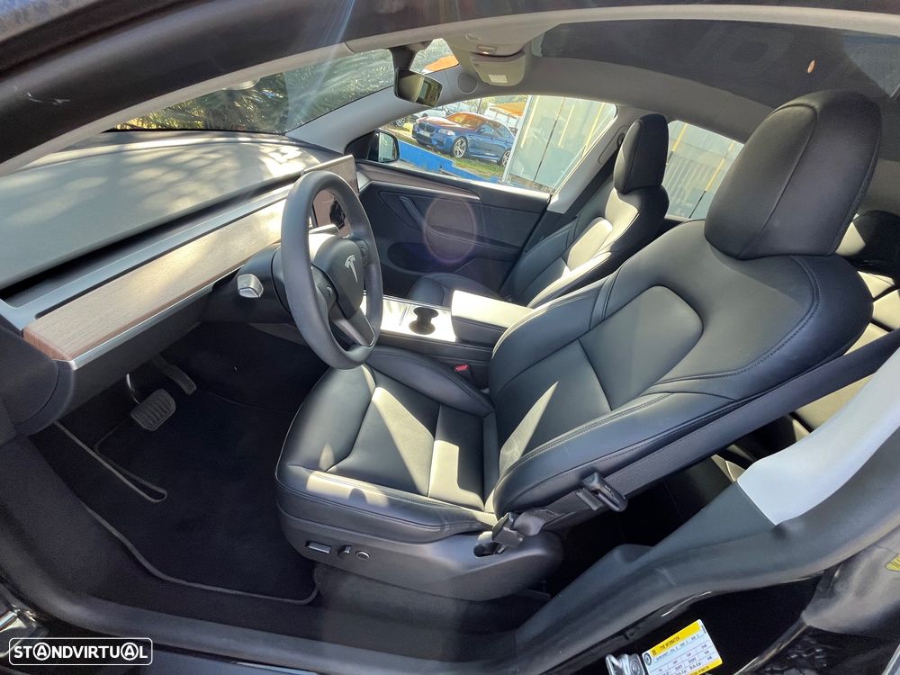 Tesla Model Y Tração Traseira - 25