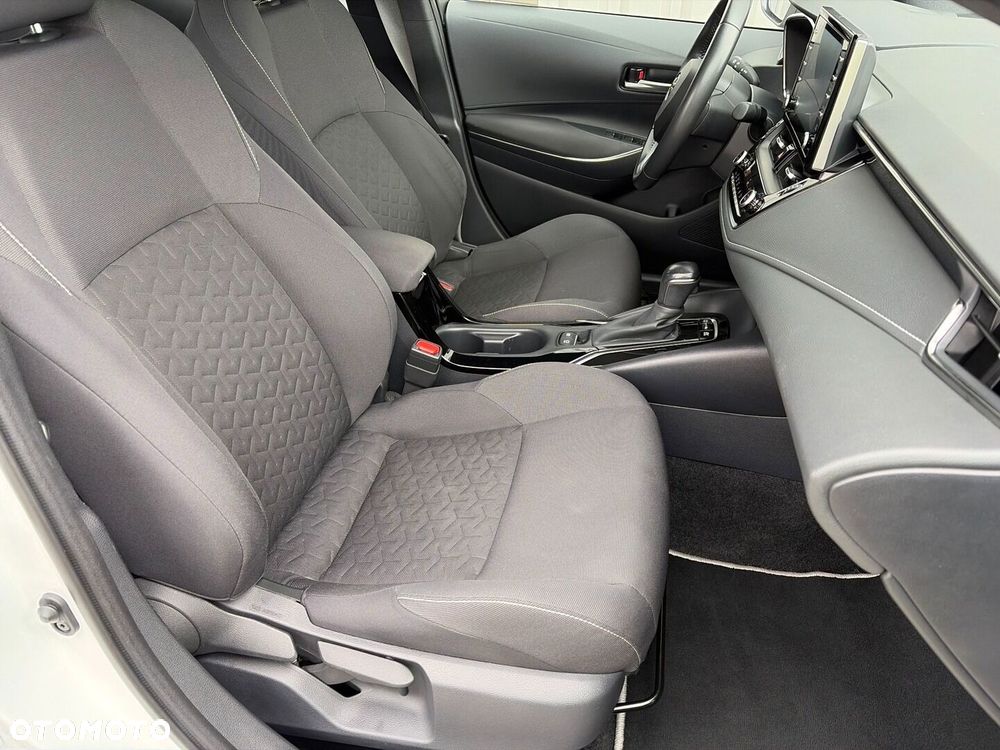 Toyota Corolla 1.8 Hybrid GPF Comfort - 8