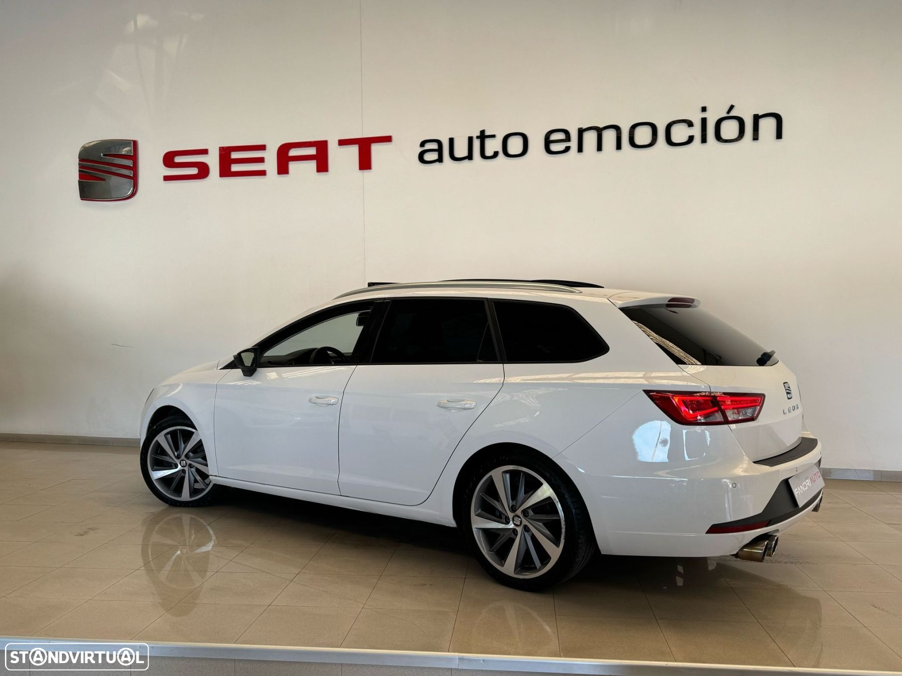 SEAT Leon ST 2.0 TDI FR S/S - 17