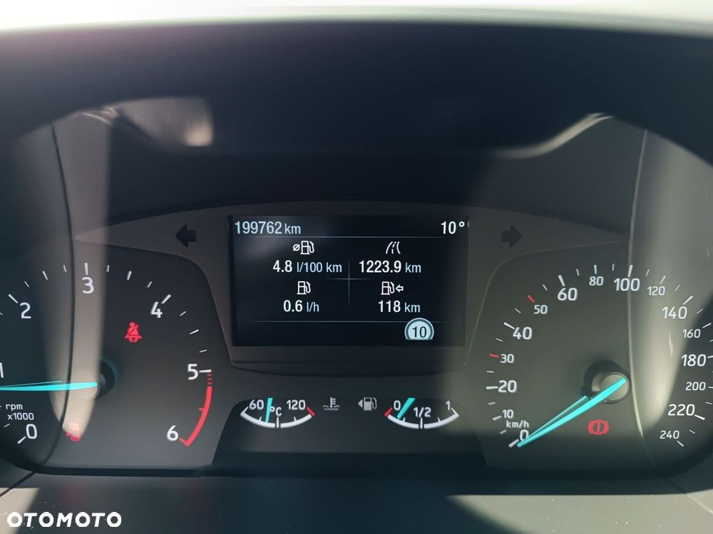 Ford Focus 1.5 EcoBlue Connected - 12
