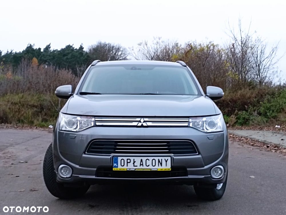 Mitsubishi Outlander - 7