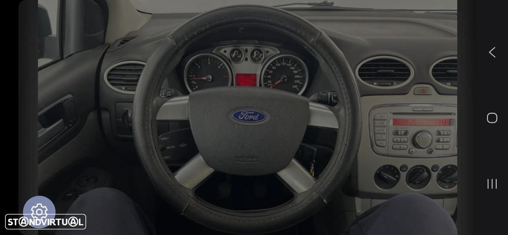 Ford Focus SW 1.6 TDCi Ghia - 9