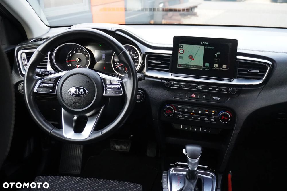 Kia Ceed 1.4 T-GDI L Business Line DCT - 15