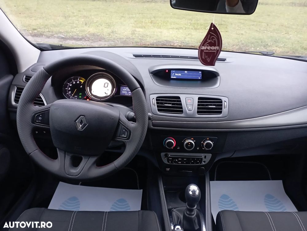 Renault Megane ENERGY TCe 115 Start & Stop Authentique - 5