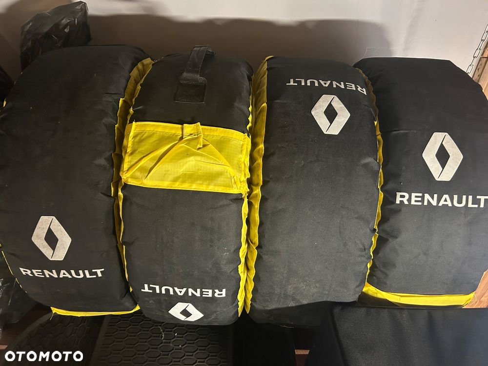 Renault Clio 1.6 R.S 200 EDC - 28