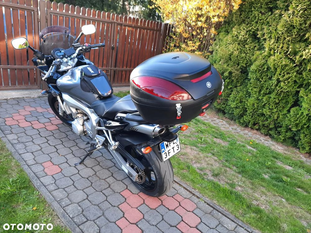 Yamaha FZ6 - 2