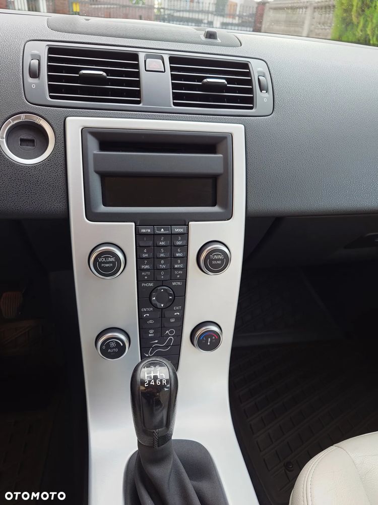 Volvo V50 D3 Business Edition - 14