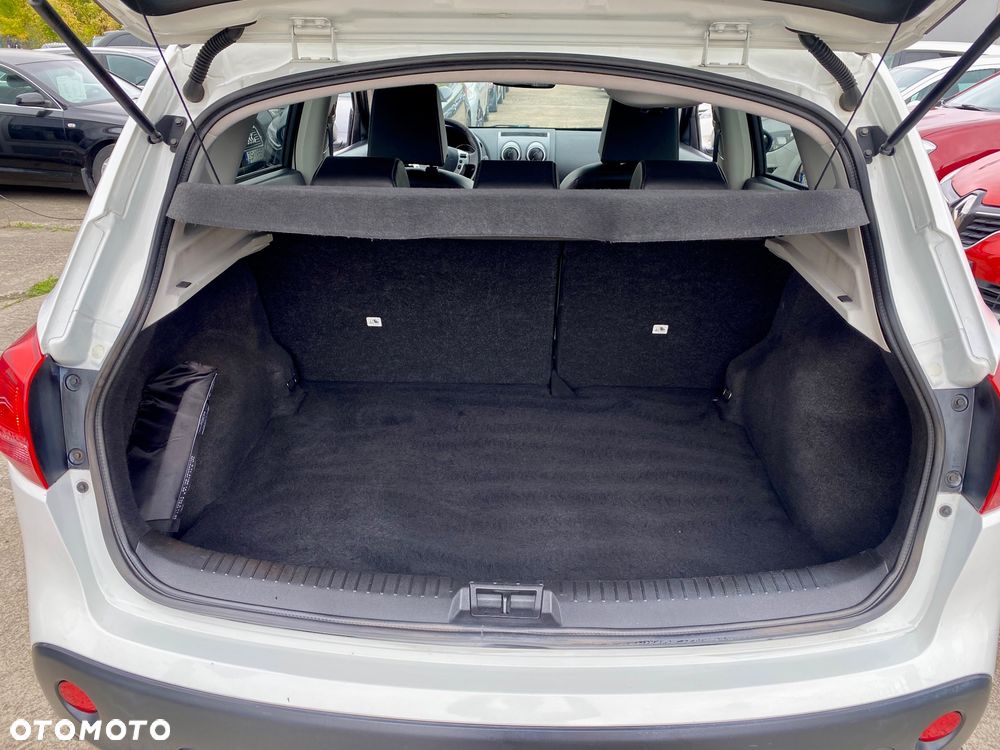 Nissan Qashqai 2.0 Tekna CVT - 22