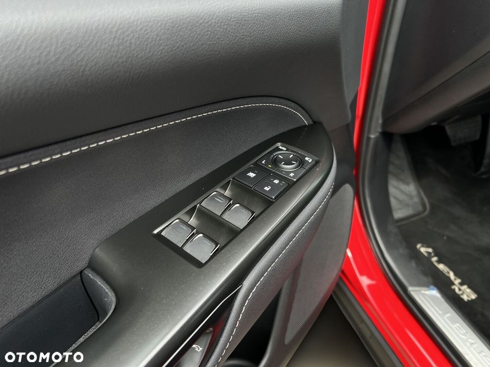 Lexus NX - 11