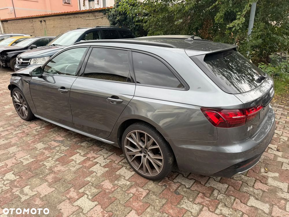 Audi A4 Avant - 1