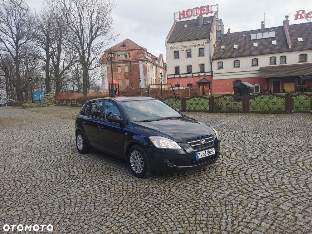 Kia Ceed 1.4 CVVT EX - 2