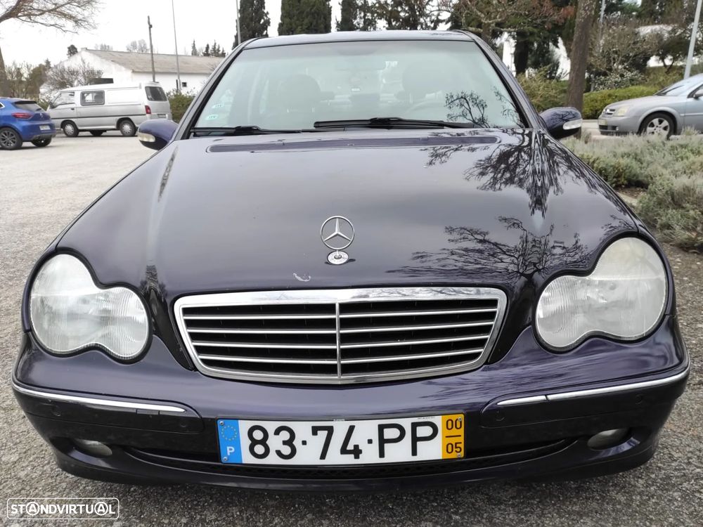 Mercedes-Benz C 220 - 6