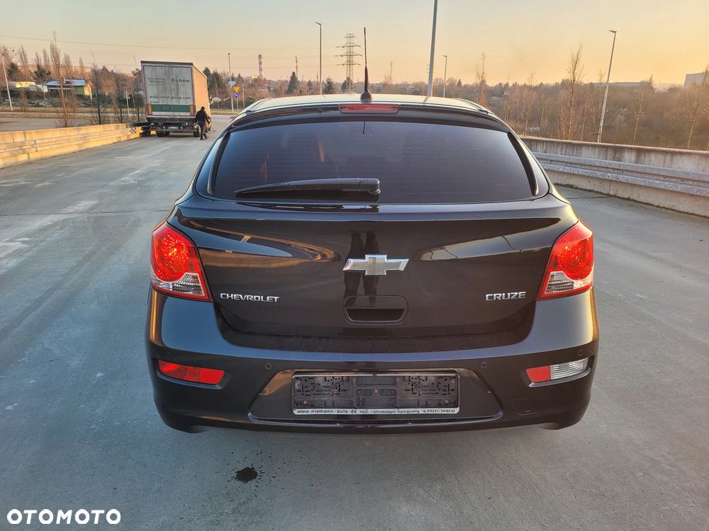 Chevrolet Cruze 1.4T LTZ - 21
