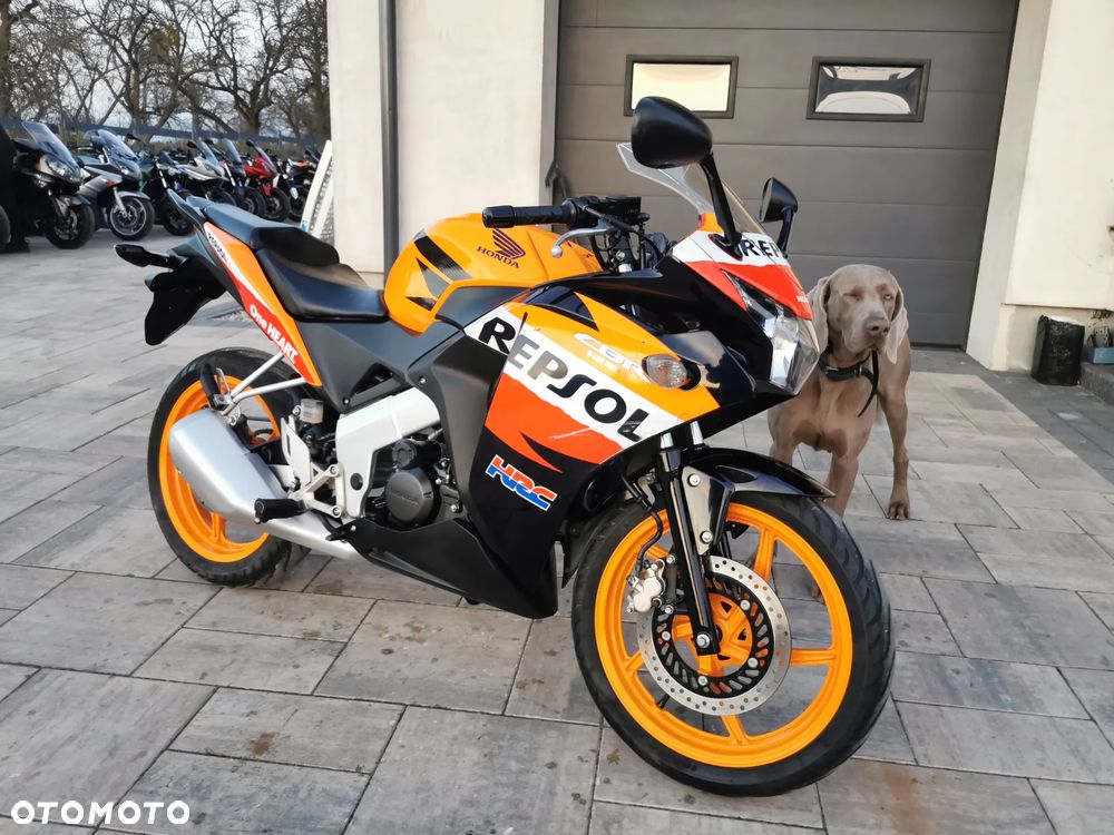 Honda CBR - 1