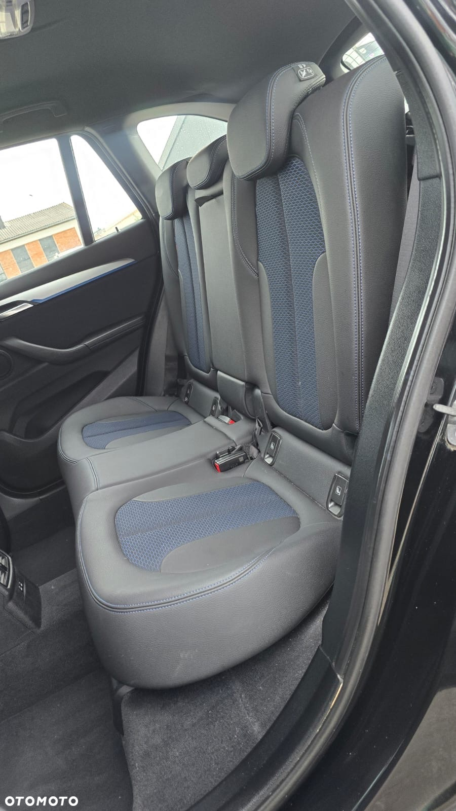 BMW X1 - 15