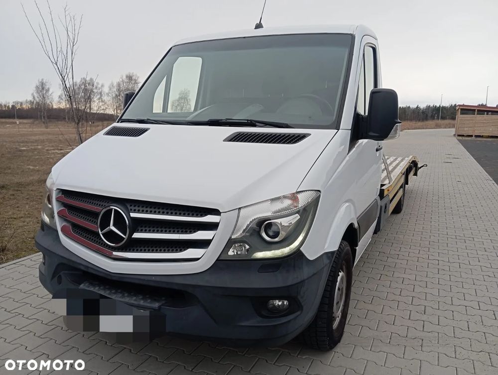 Mercedes-Benz Sprinter - 4