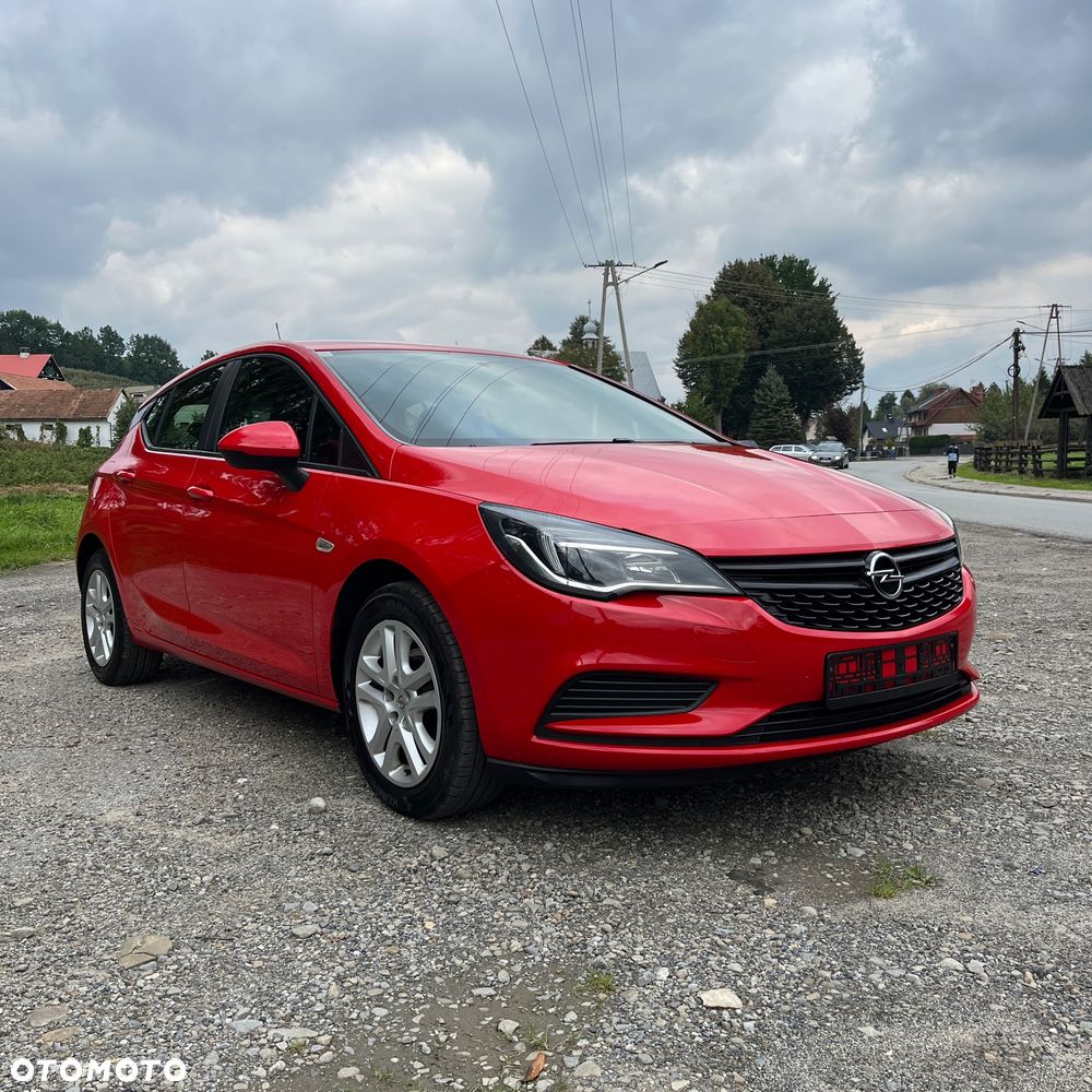 Opel Astra V 1.4 Essentia - 9