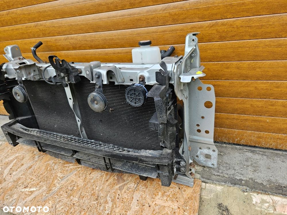 TOYOTA PRIUS IV 16- PAS PRZEDNI CHŁODNICE BELKA KOMPLET 1F7 - 7