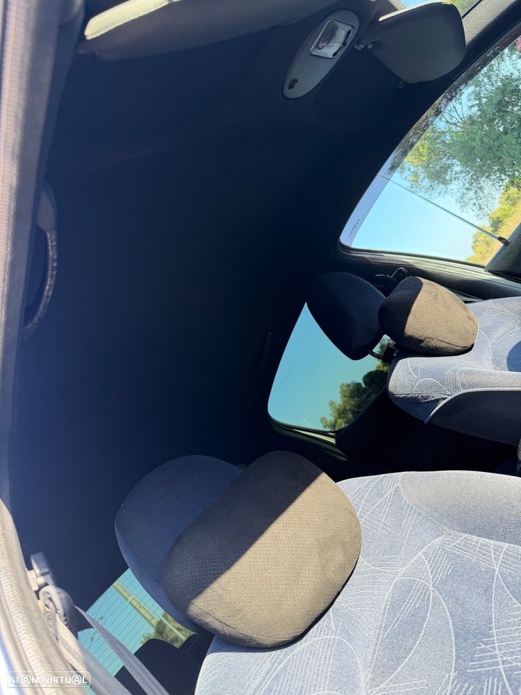 Peugeot 206 1.4 HDi ACP - 23