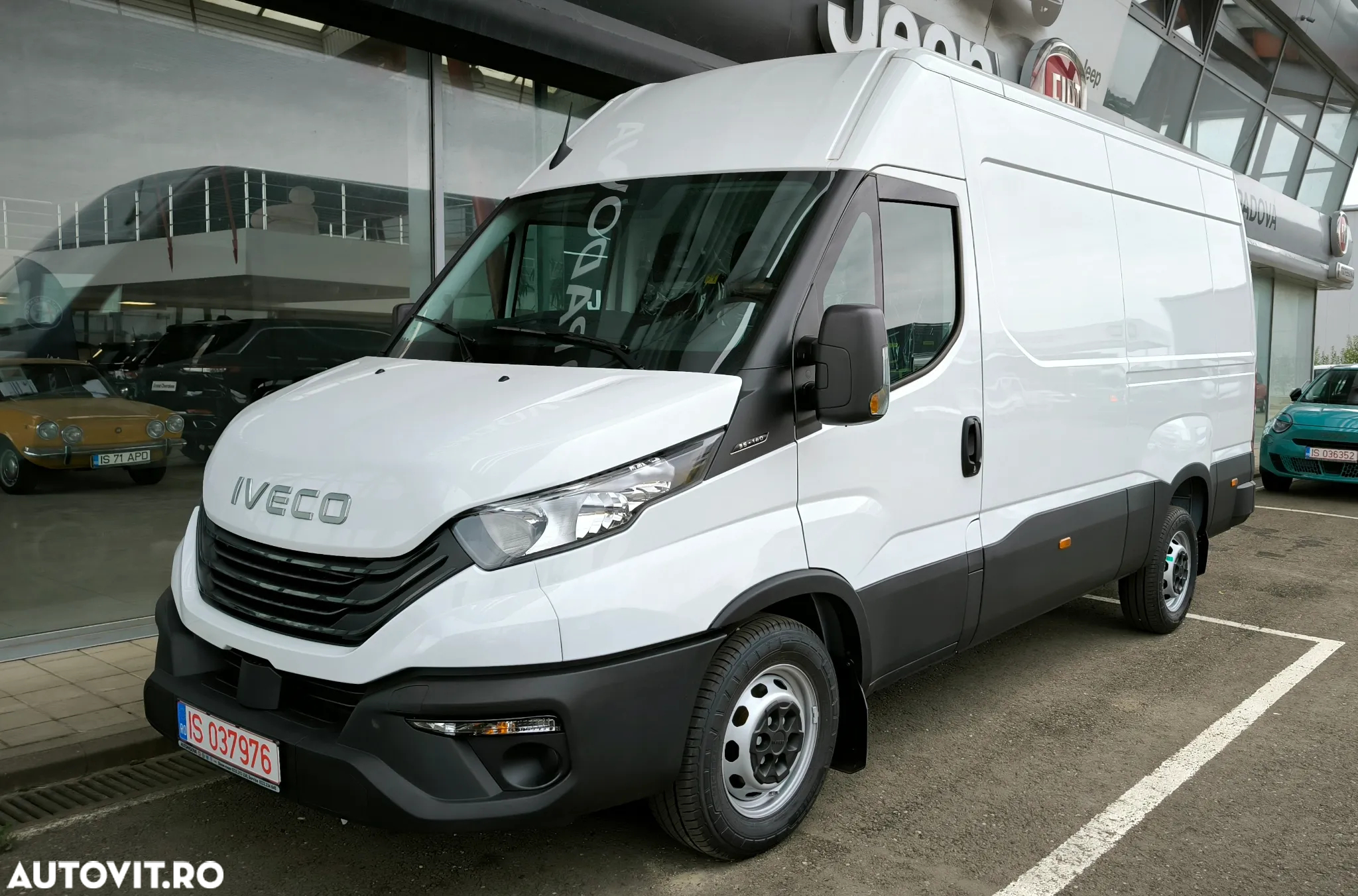 Iveco 35S14V-12mc - 5