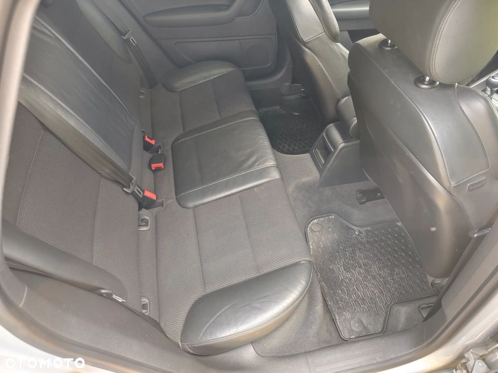 Audi A3 Sportback 2.0 TDI DPF S line Sportpaket - 34