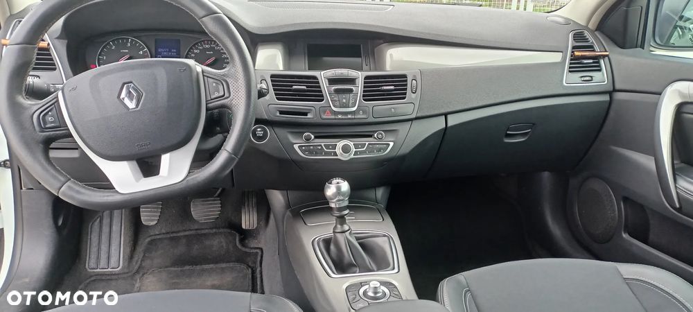 Renault Laguna - 8