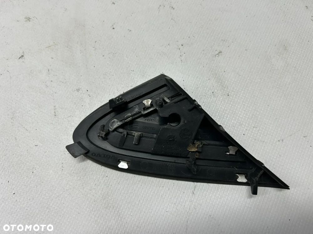TRÓJKĄT OSŁONA BŁOTNIKA lewa VOLVO V40 II 2012-2018r 31349229 - 3