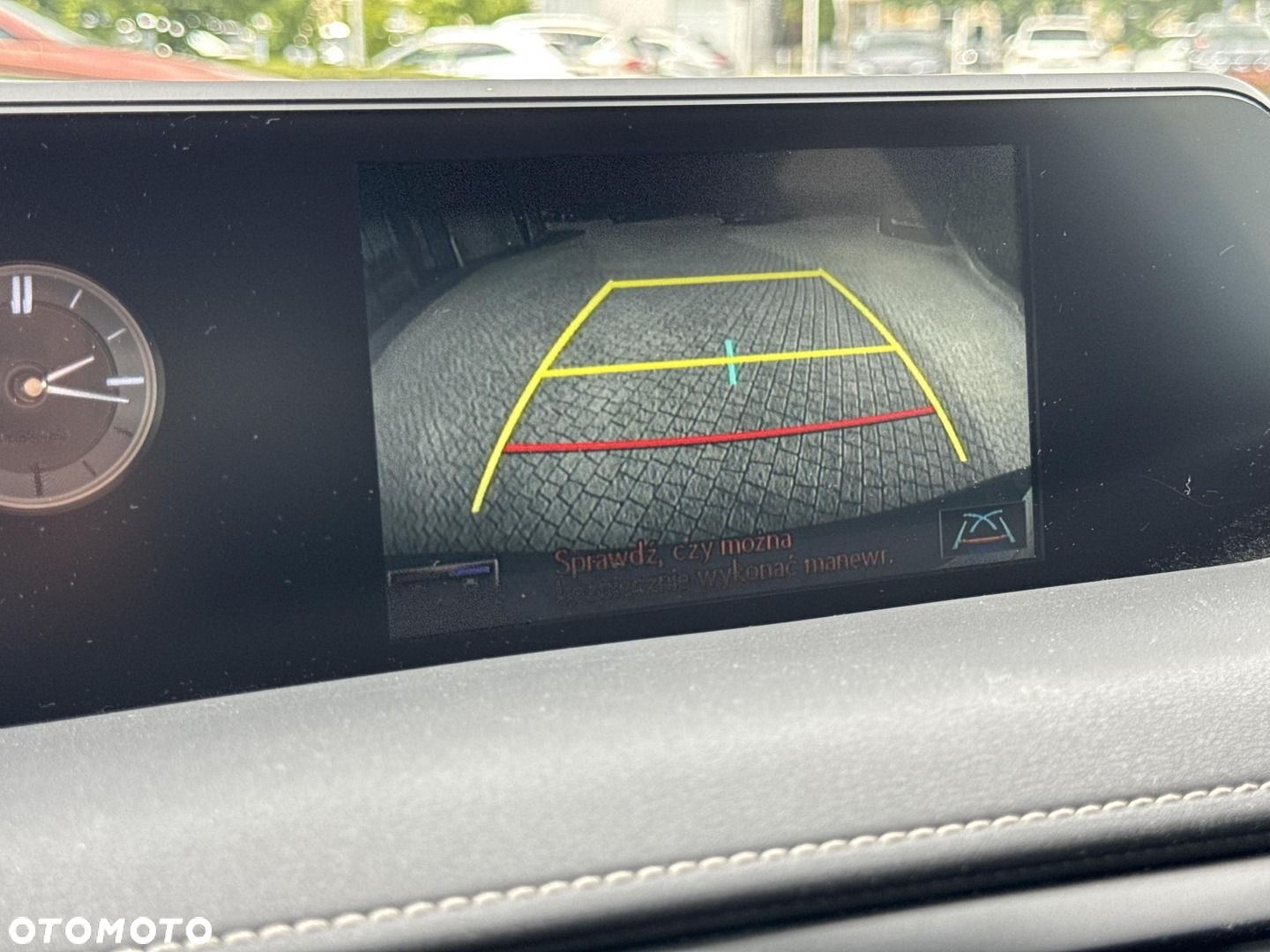 Lexus UX 200 GPF Business Edition 2WD - 19