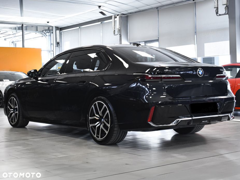 BMW Seria 7 740d xDrive mHEV M Sport sport - 3