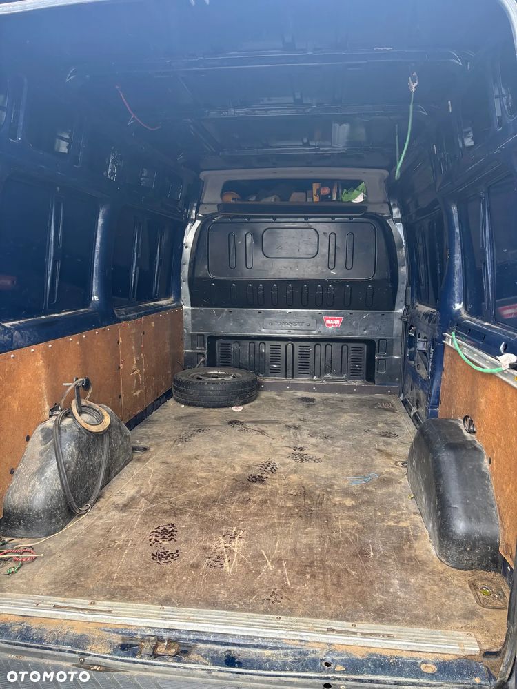 Ford Transit - 4