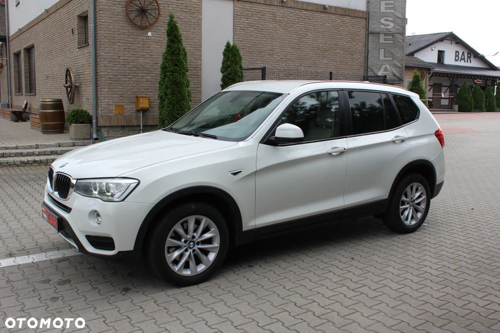 BMW X3 xDrive20d Luxury Line - 4