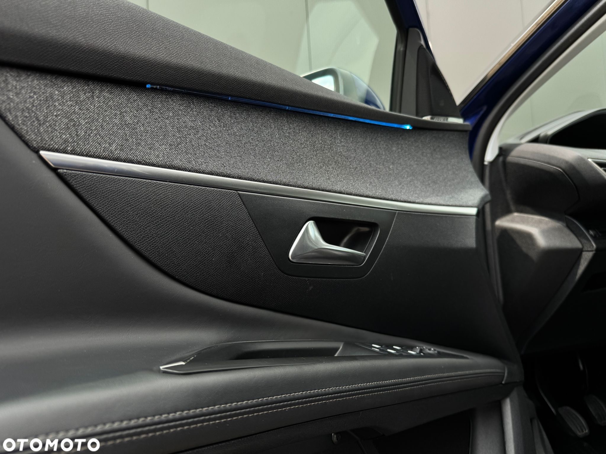 Peugeot 3008 2.0 BlueHDi Allure S&S - 19